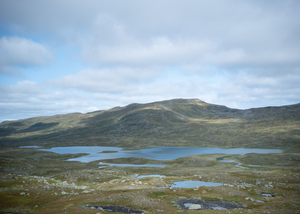 Thru-Hiking Sweden's 800+ Mile Gröna Bandet (FILM PREMIERE)