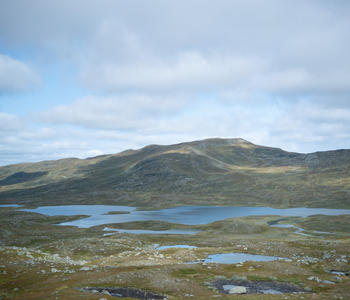 Thru-Hiking Sweden's 800+ Mile Gröna Bandet (FILM PREMIERE)